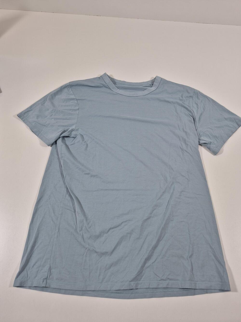 Lululemon Shirt Mens Small Blue Short Sleeve Crewneck Lightweight Casual Tee